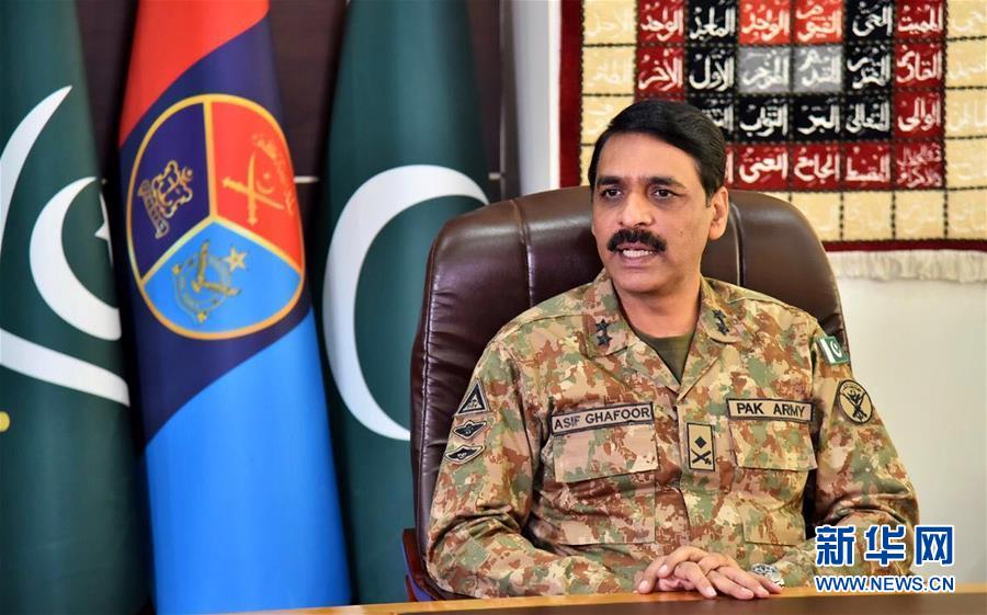 (國(guó)際·圖文互動(dòng))專(zhuān)訪:巴基斯坦堅(jiān)決為中巴經(jīng)濟(jì)走廊建設(shè)保駕護(hù)航——訪巴三軍新聞局局長(zhǎng)阿西夫·加富爾