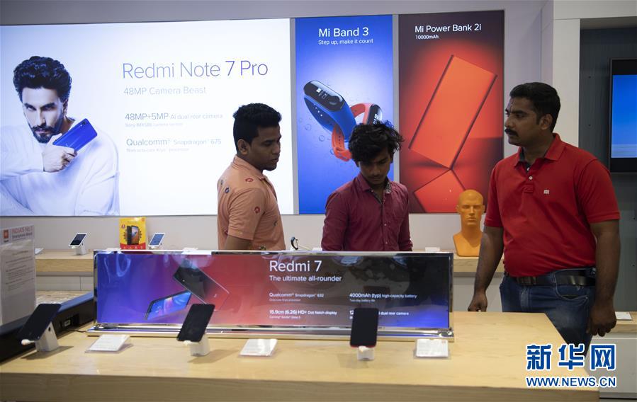 （習(xí)近平出訪配合稿&middot;圖文互動）（5）特稿：電影、瑜伽、智能手機(jī)&mdash;&mdash;中印兩個文明古國交往&ldquo;新故事&rdquo;