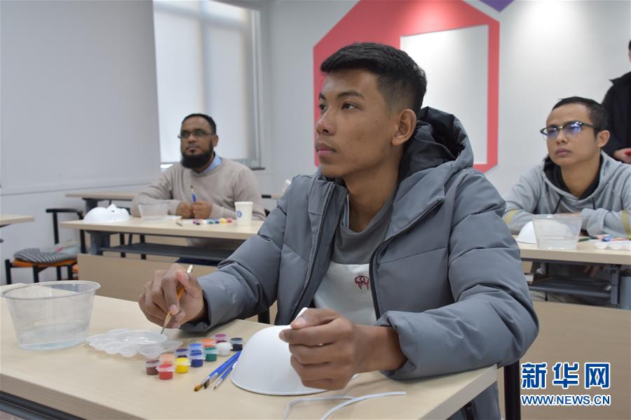 (圖文互動)(2)“異鄉(xiāng)非異客”——緬甸青年中國留學(xué)記