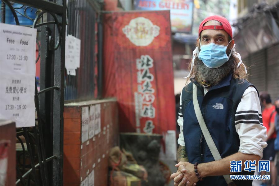 （國(guó)際疫情 &middot;圖文互動(dòng)）（4）通訊：加德滿(mǎn)都中國(guó)人奉獻(xiàn)的&ldquo;愛(ài)心便當(dāng)&rdquo;