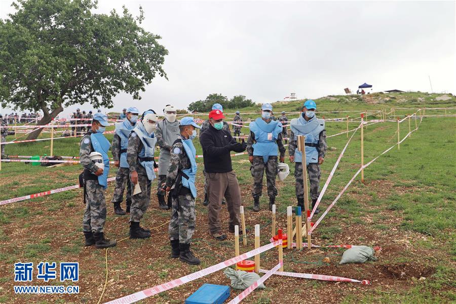 （國際&middot;圖文互動）（2）通訊：&ldquo;中國式掃雷精準且高效&rdquo;&mdash;&mdash;記聯黎官員視察中國維和官兵&ldquo;藍線&rdquo;掃雷訓練