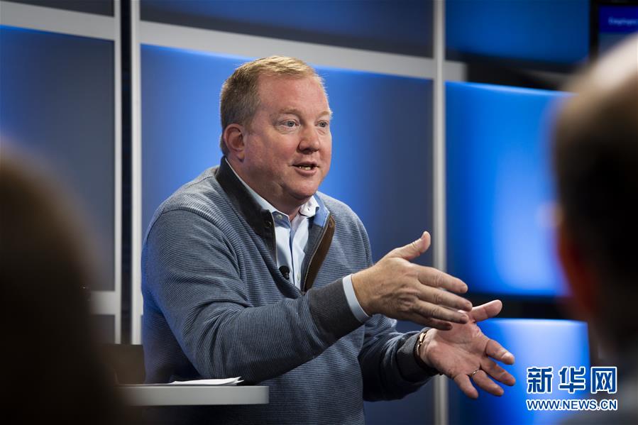 (國(guó)際·圖文互動(dòng))(1)專訪:中國(guó)是波音公司寶貴客戶和重要合作方——訪美國(guó)波音民用飛機(jī)集團(tuán)總裁斯坦·迪爾