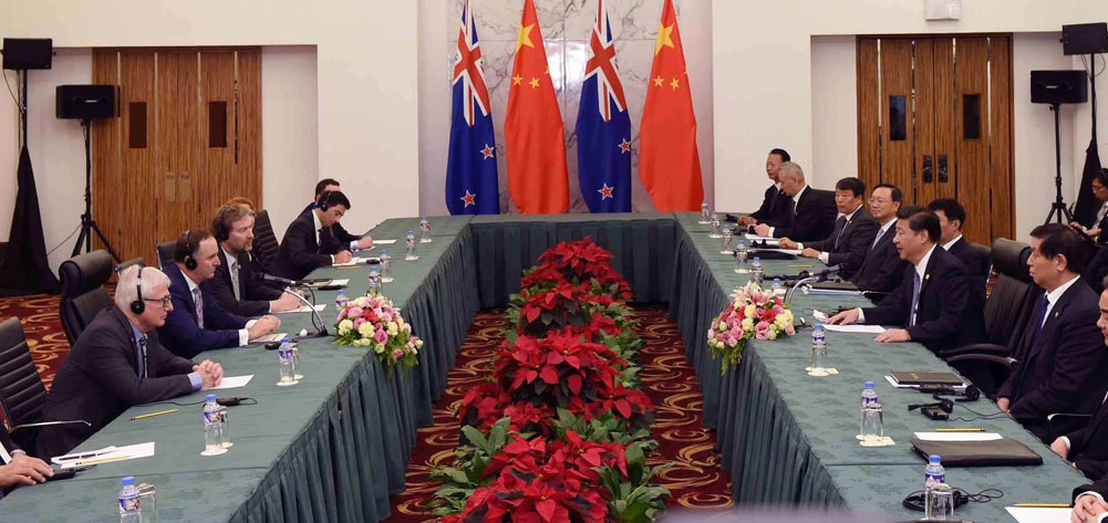 習近平會見新西蘭總理約翰&middot;基