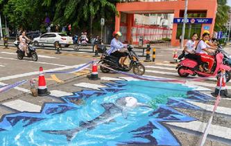 &ldquo;海洋世界&rdquo;3D立體斑馬線亮相?？? />  
<div>“海洋世界”3D立體斑馬線亮相?？?/div>
</a> 
</div>
<div   id=