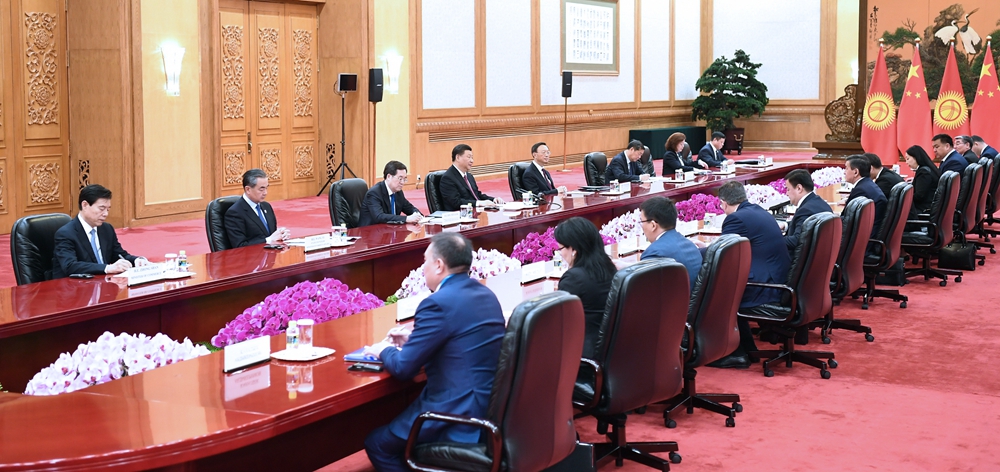 2019年4月28日：習近平會見吉爾吉斯斯坦總統熱恩別科夫