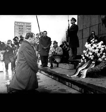 日本須學(xué)習德國正視歷史