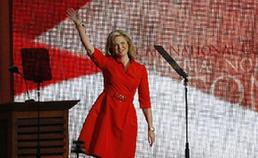 安&middot;羅姆尼為丈夫站臺助威（組圖）